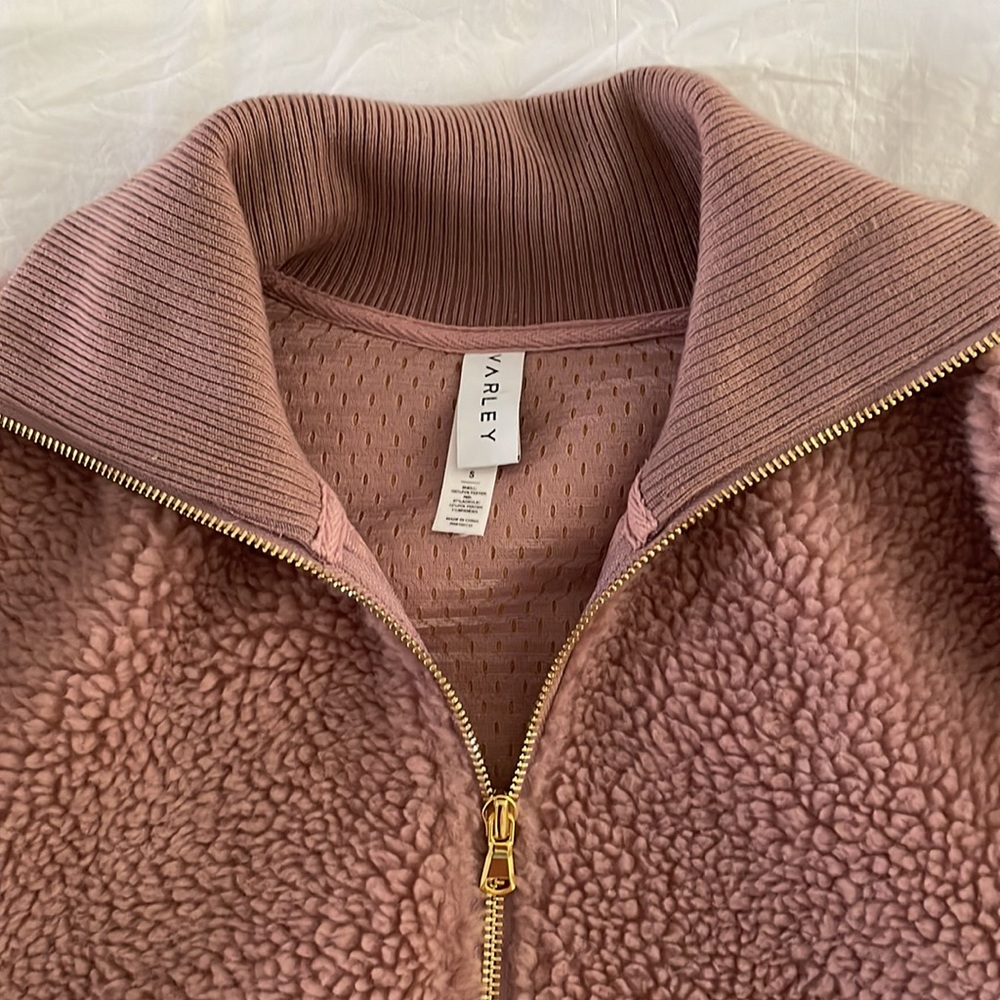 Varley pullover - Picture 2 of 7